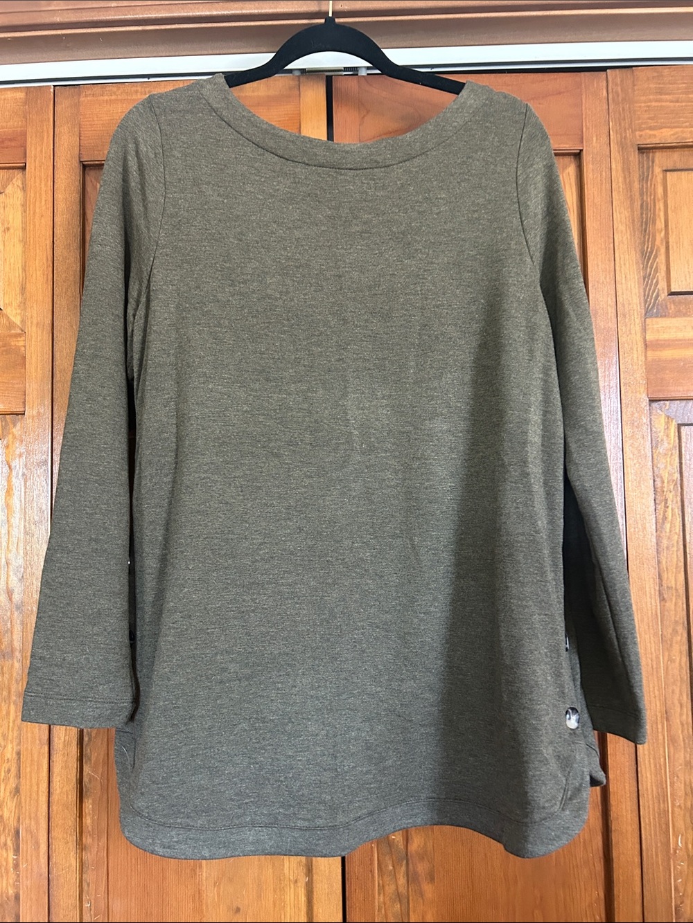 J. Jill Olive Green Crewneck Long-Sleeve Sweater